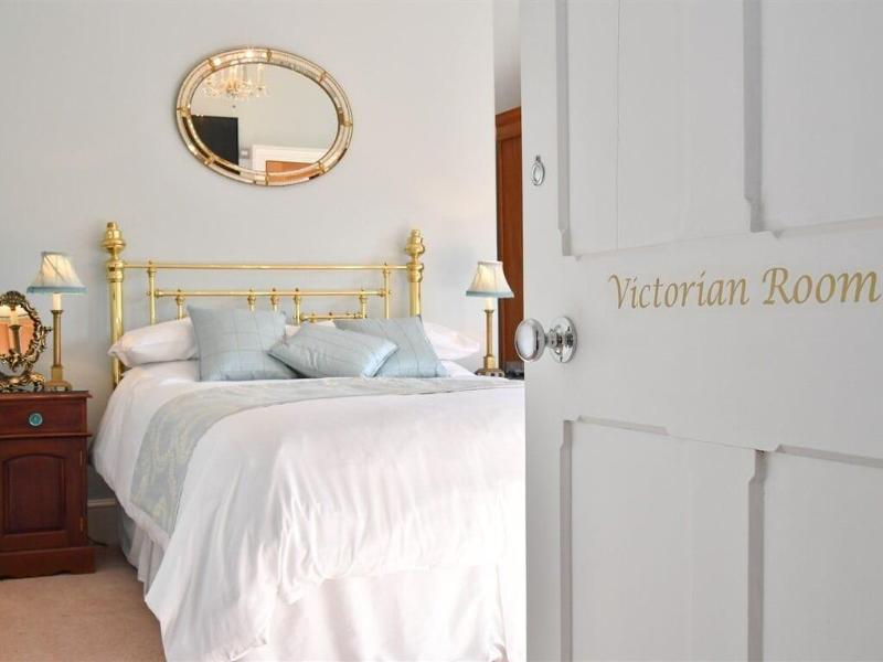 Heritage Bed & Breakfast - Genel
