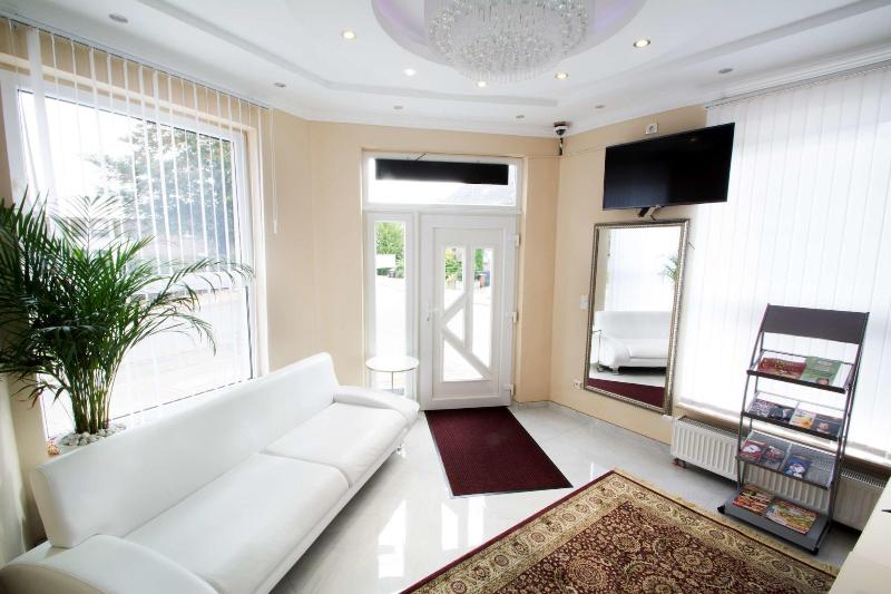 C&S Hotel - Lobi