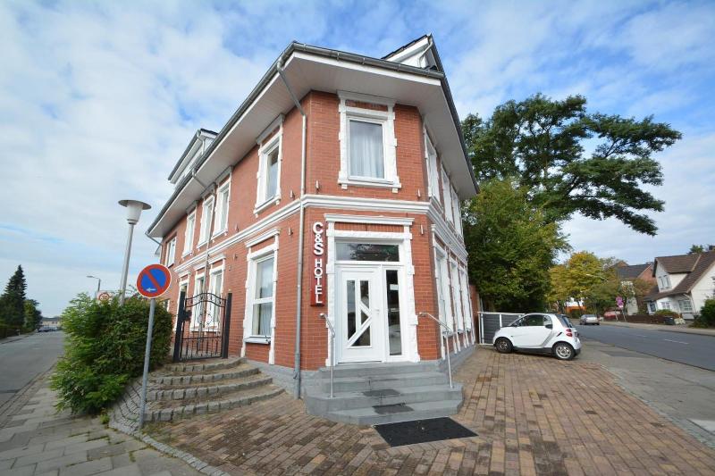 C&S Hotel - Genel