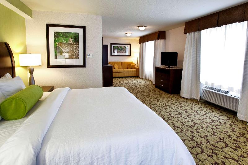 Hilton Garden Inn Staten Island - Oda