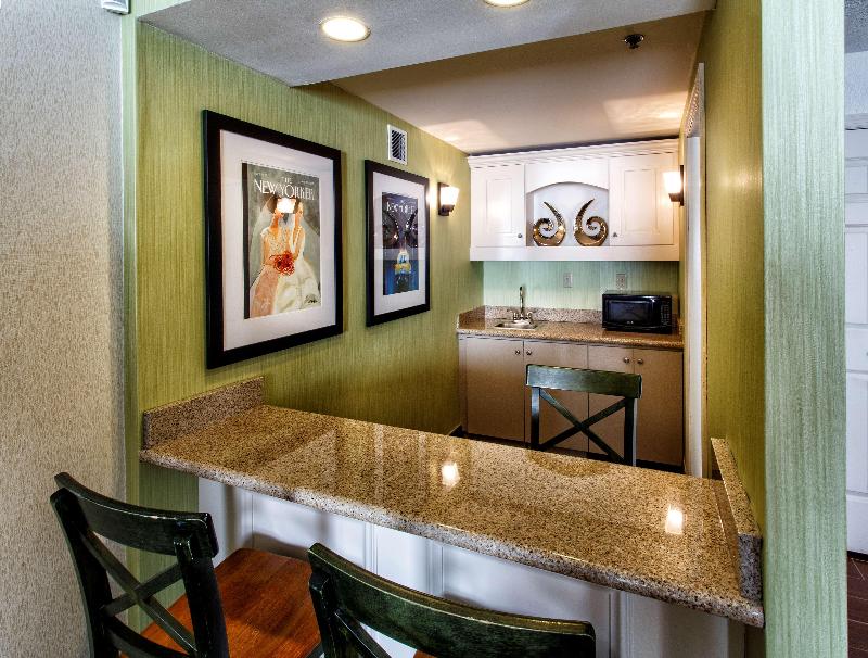 Hilton Garden Inn Staten Island - Oda