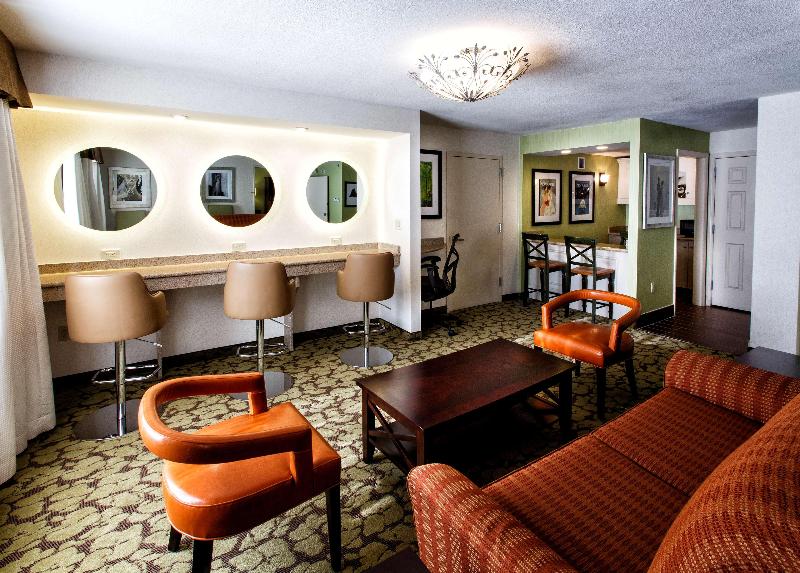 Hilton Garden Inn Staten Island - Oda