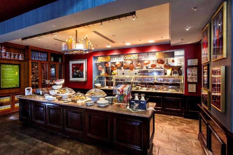 Hilton Garden Inn Staten Island - Restoran