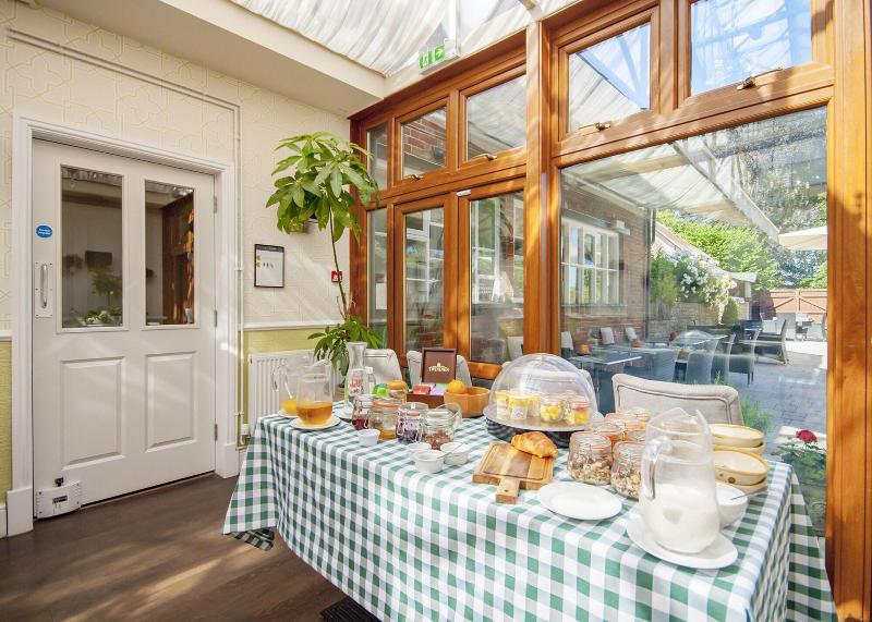 The Highworth Hotel - Lobi