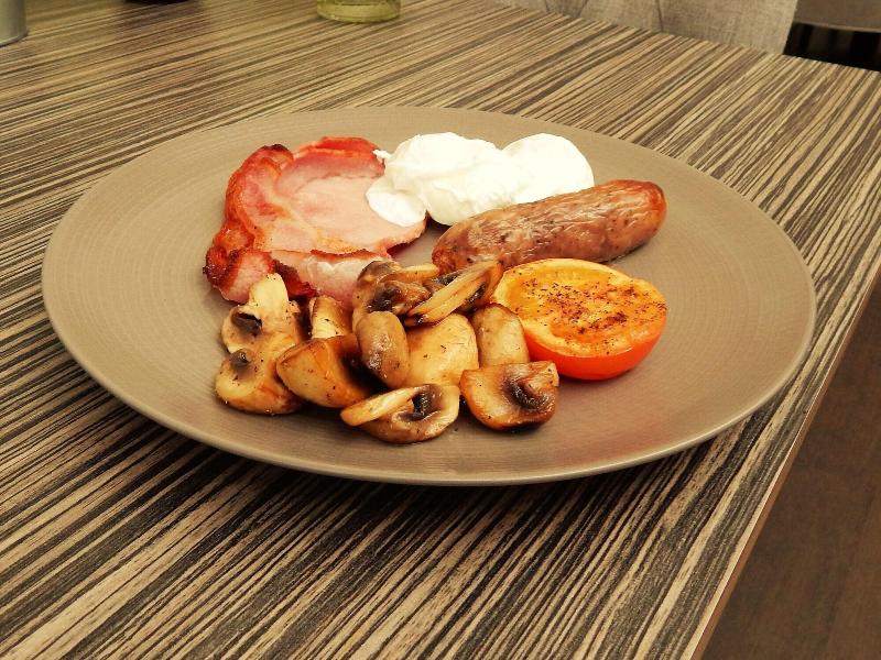 The Highworth Hotel - Restoran