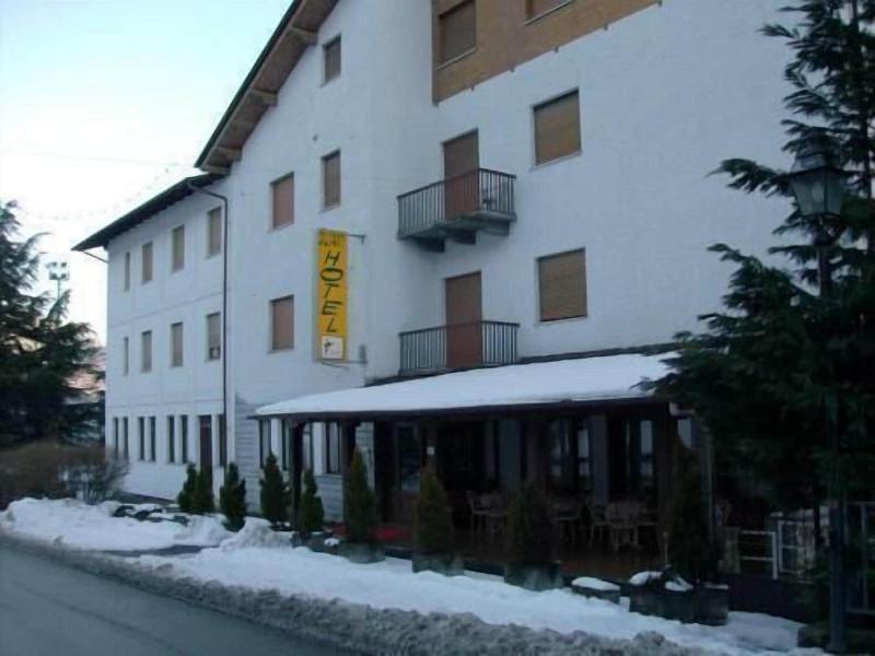 Hotel Dujany - Genel