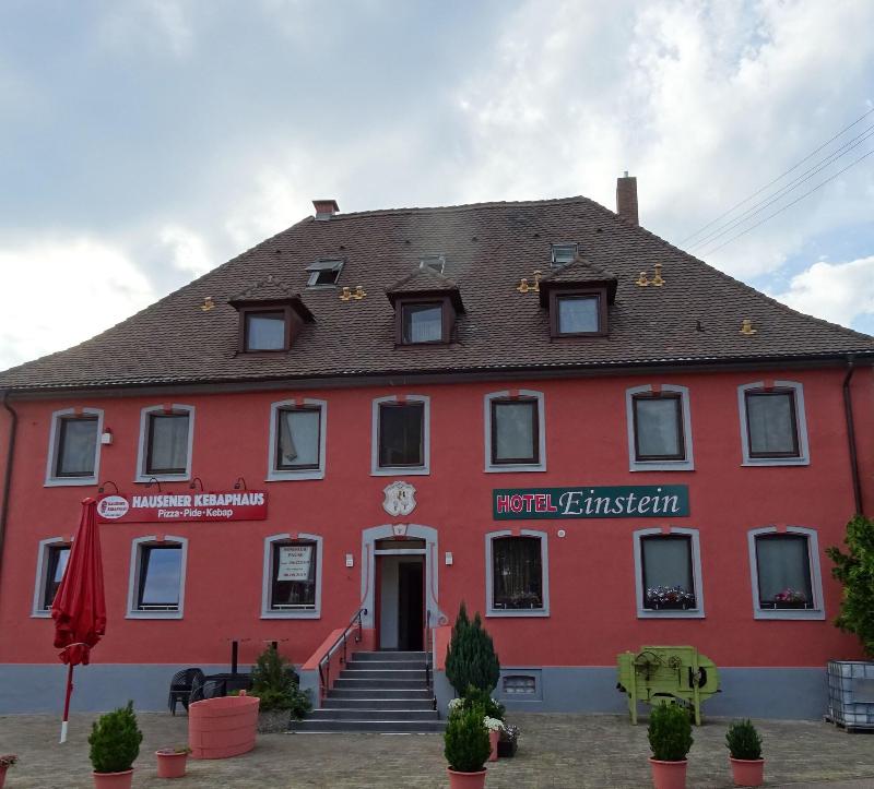 Hotel Einstein - Genel