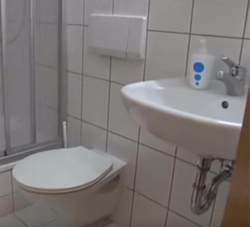 Hotel Elbparadies - Oda