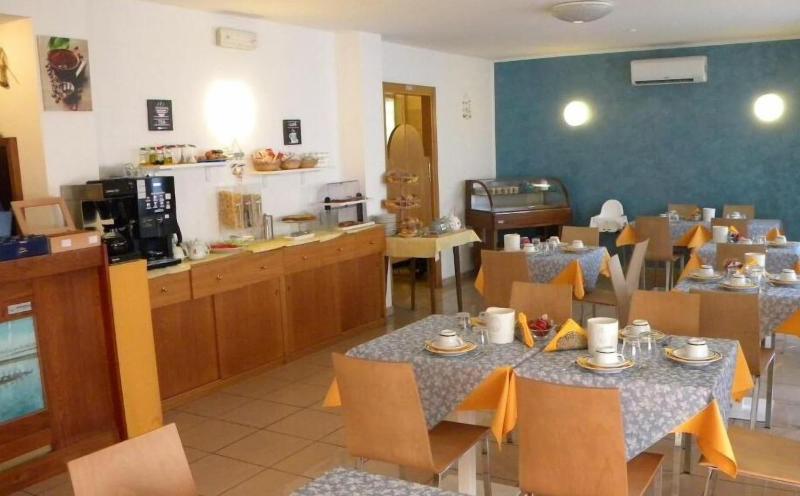 Hotel Eliani - Restoran