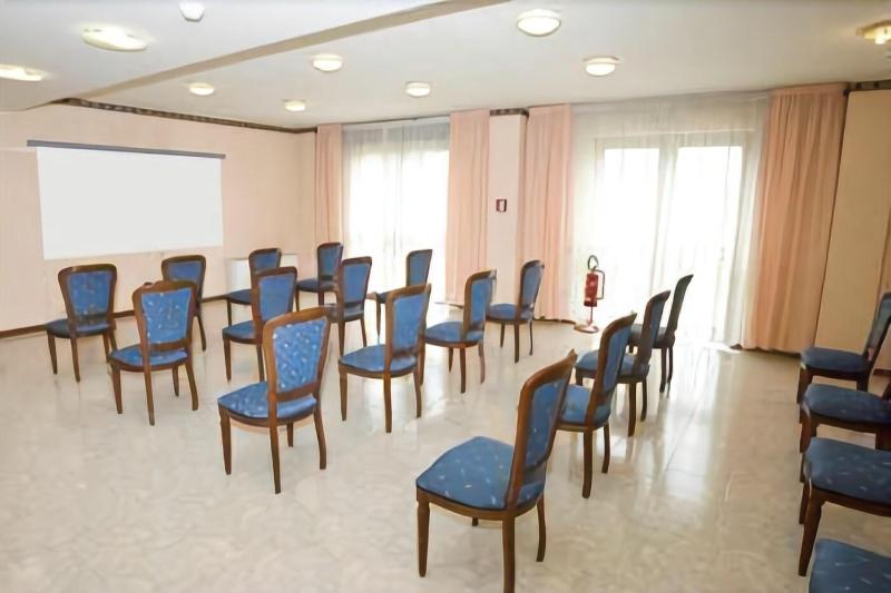 Fidenza Hotel - Toplantı