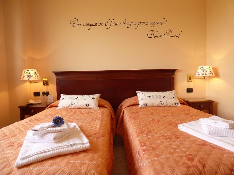 Fidenza Hotel - Oda