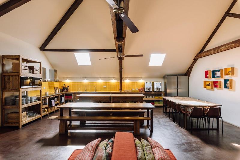 The Passenger Hostel - Restoran