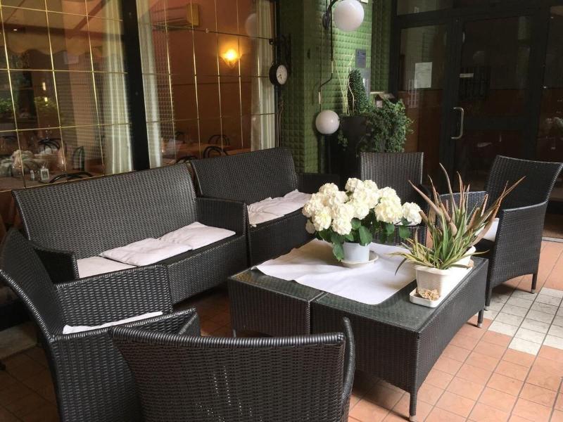 Hotel Glory - Teras
