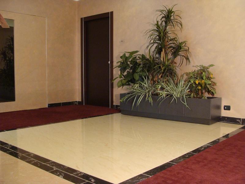 Groane Hotel Residence - Lobi