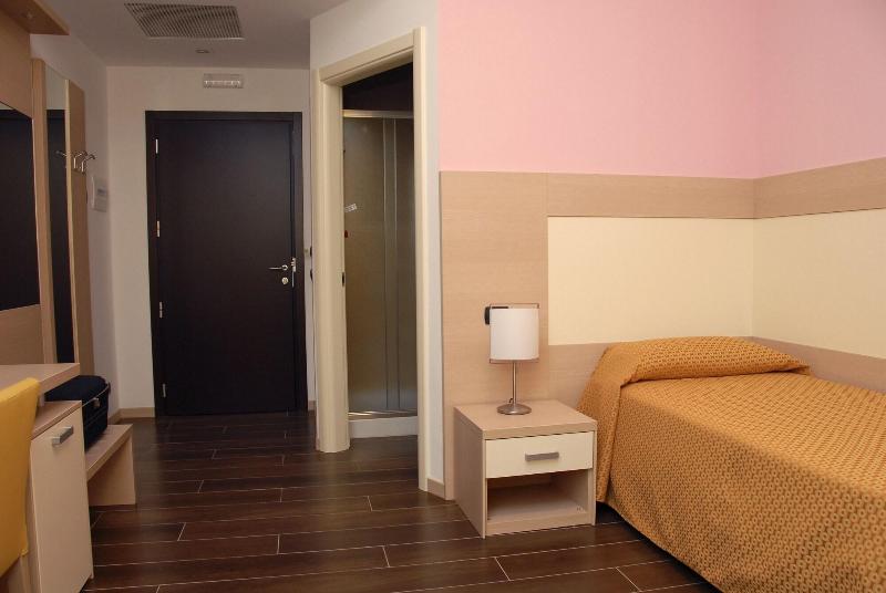 Groane Hotel Residence - Oda