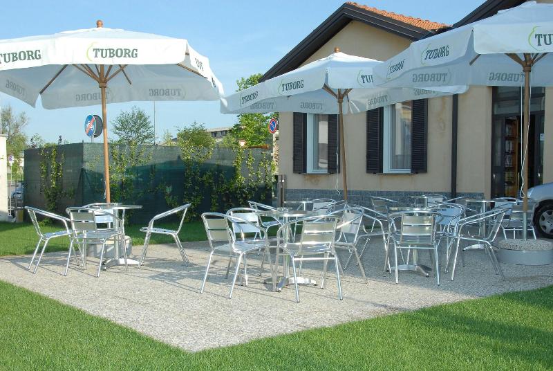 Groane Hotel Residence - Teras