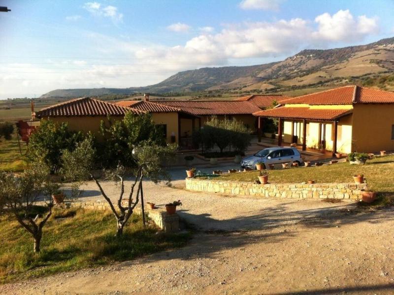 Hotel Su Nuraxi - Genel