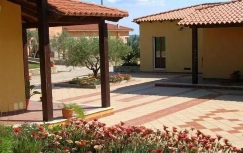 Hotel Su Nuraxi - Genel