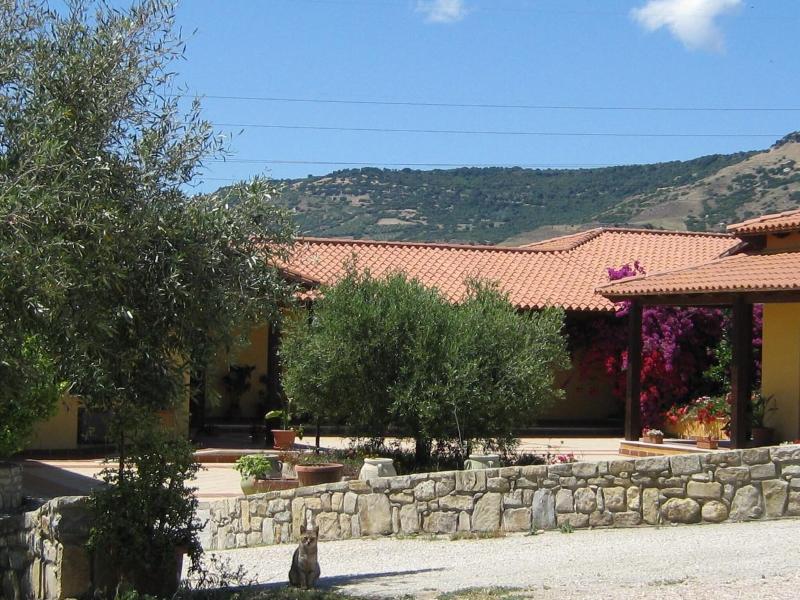 Hotel Su Nuraxi - Genel