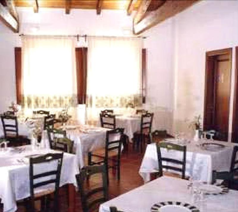 Hotel Su Nuraxi - Restoran