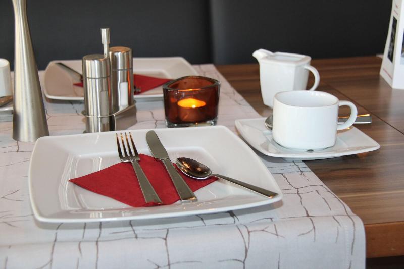 Hib Hotel In Baesweiler - Restoran