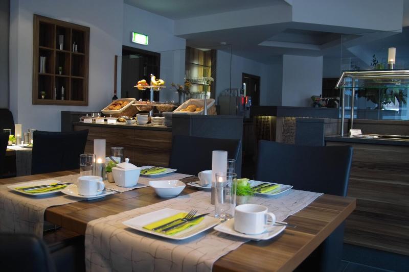 Hib Hotel In Baesweiler - Restoran