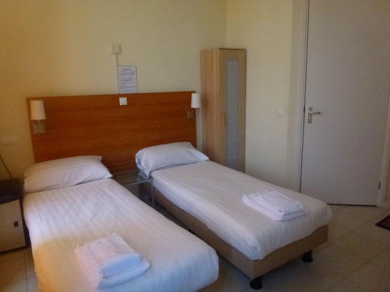 Hotel Isis - Oda
