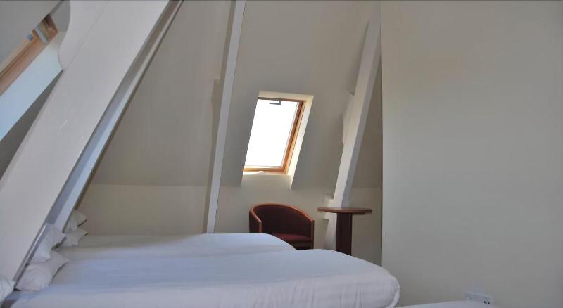 Hotel Isis - Oda