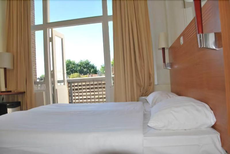Hotel Isis - Oda