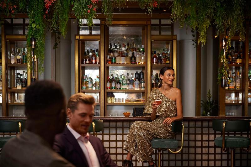 The Trafalgar St. James London, Curio Collection - Genel