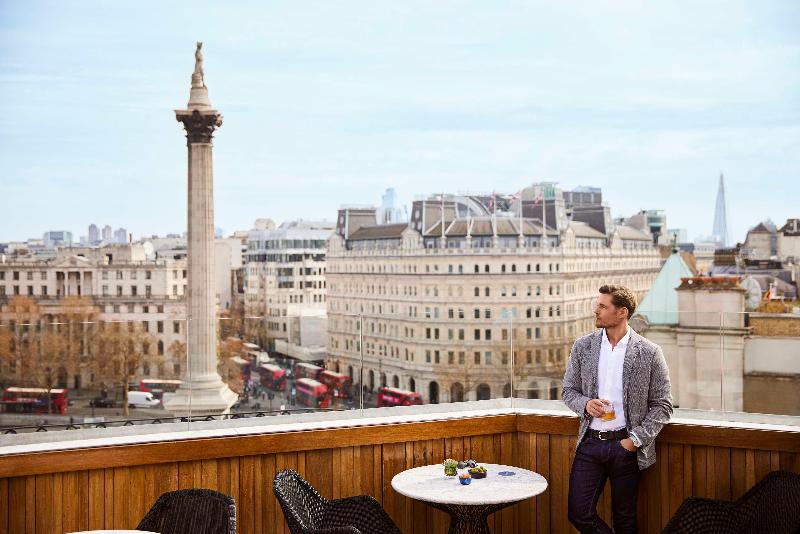 The Trafalgar St. James London, Curio Collection - Genel