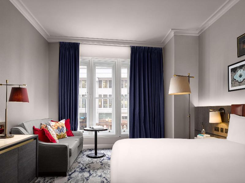 The Trafalgar St. James London, Curio Collection - Oda