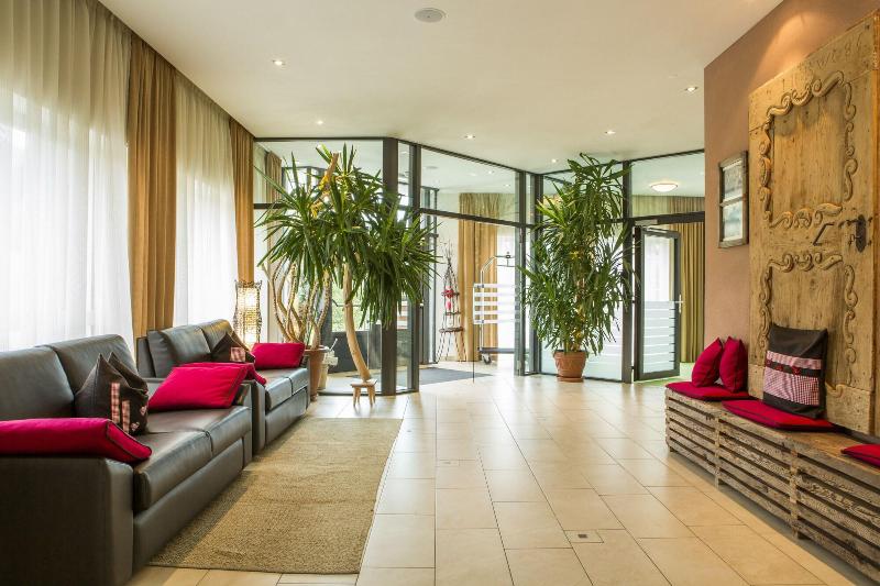 Hotel Amaten - Lobi