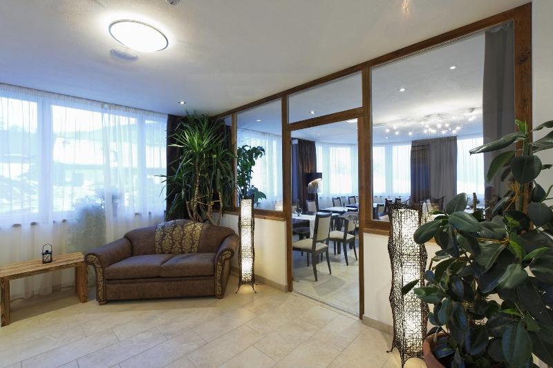 Hotel Amaten - Lobi