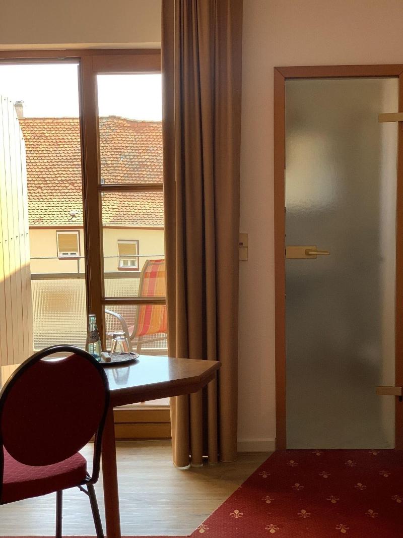 Hotel Erlenbacherhof - Lobi
