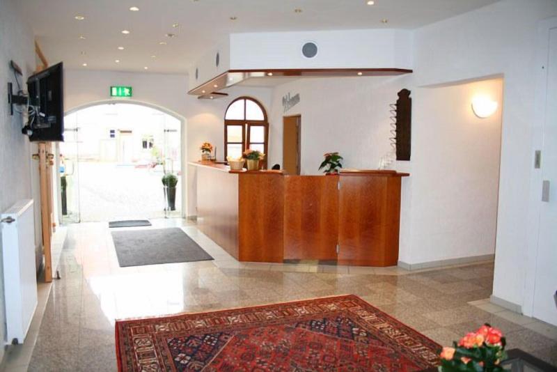 Hotel Erlenbacherhof - Lobi