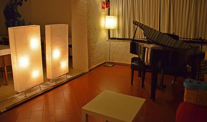Hotel Kinda - Lobi