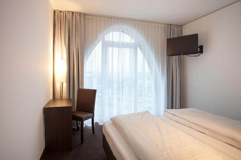 Hotel Tobbaccon - Oda