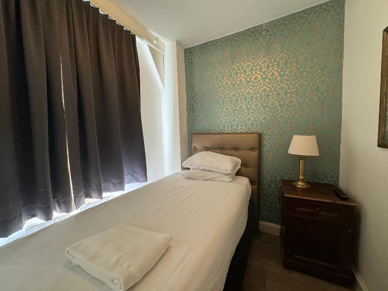 Hotel La Belle Vue - Oda