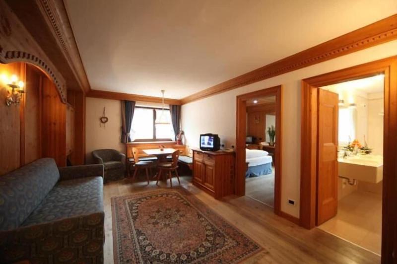 Hotel Ladinia - Oda