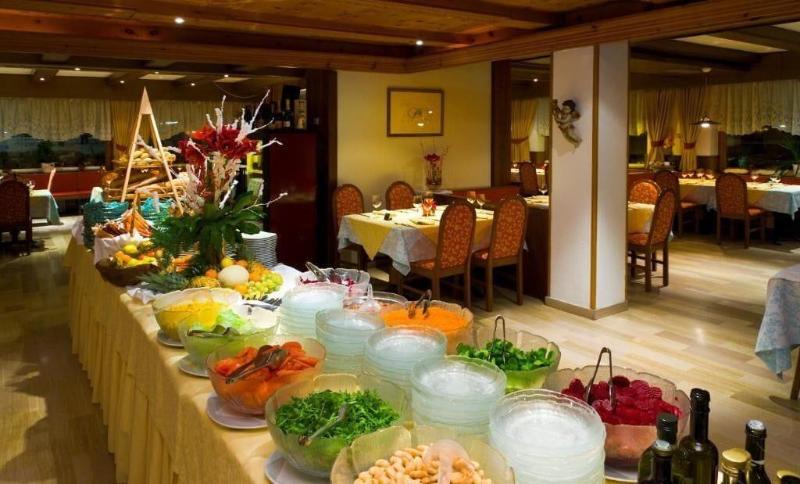 Hotel Ladinia - Restoran
