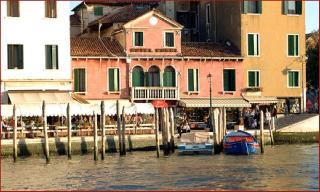 Hotel Canal