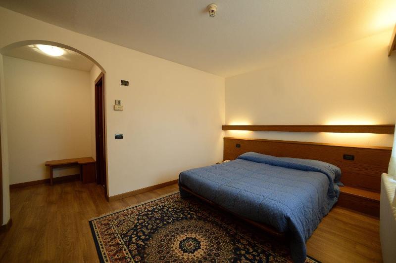 Hotel Compet - Oda