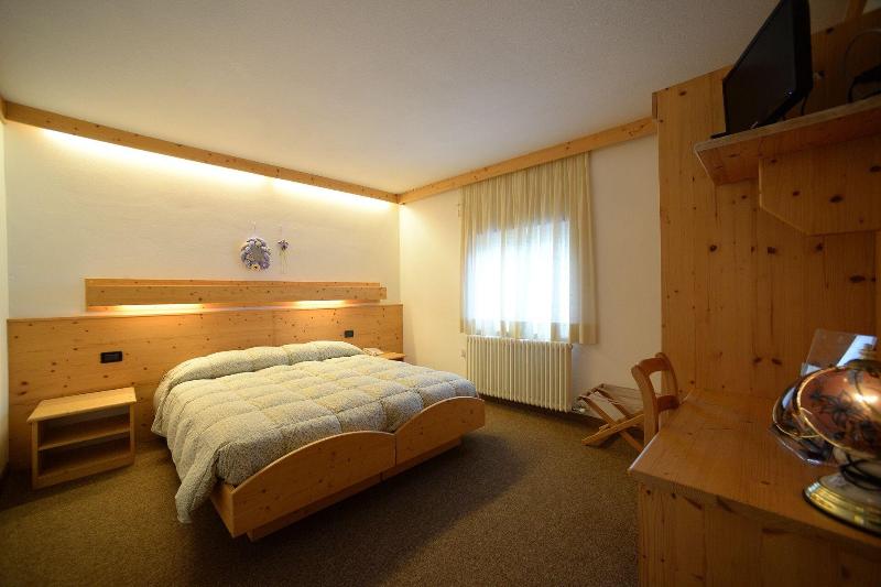 Hotel Compet - Oda