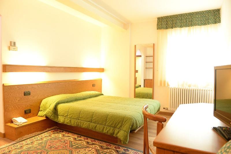 Hotel Compet - Oda