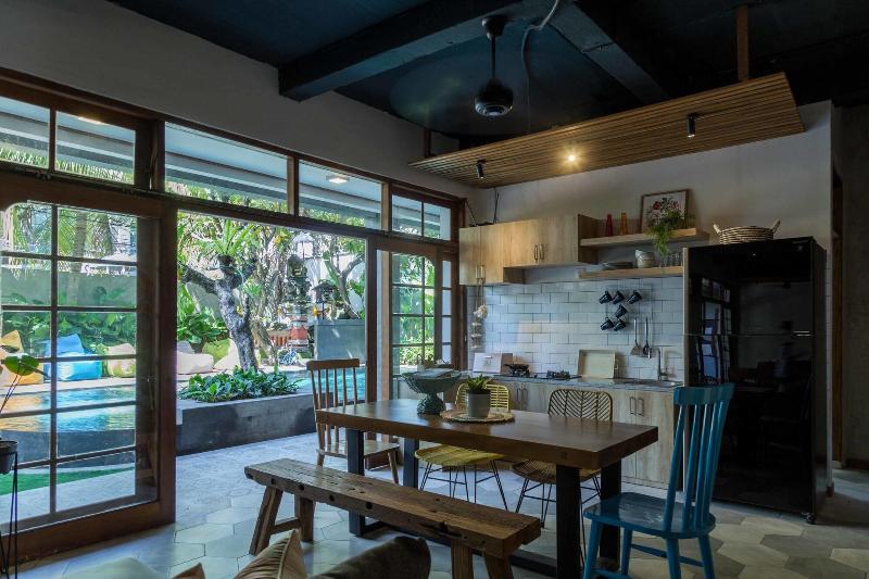 Interconnection Hostel - Oda