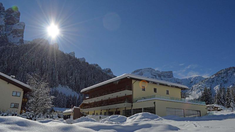 Hotel Trenker - Genel