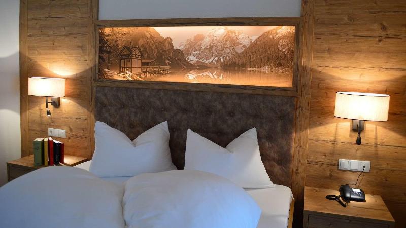 Hotel Trenker - Oda