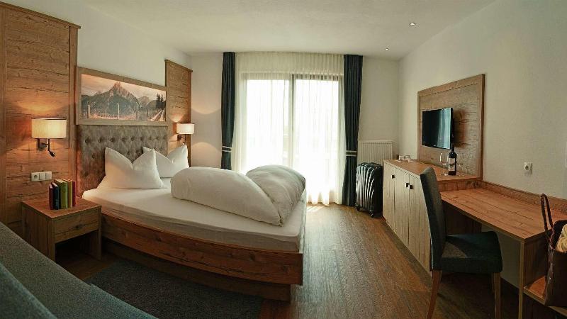 Hotel Trenker - Oda