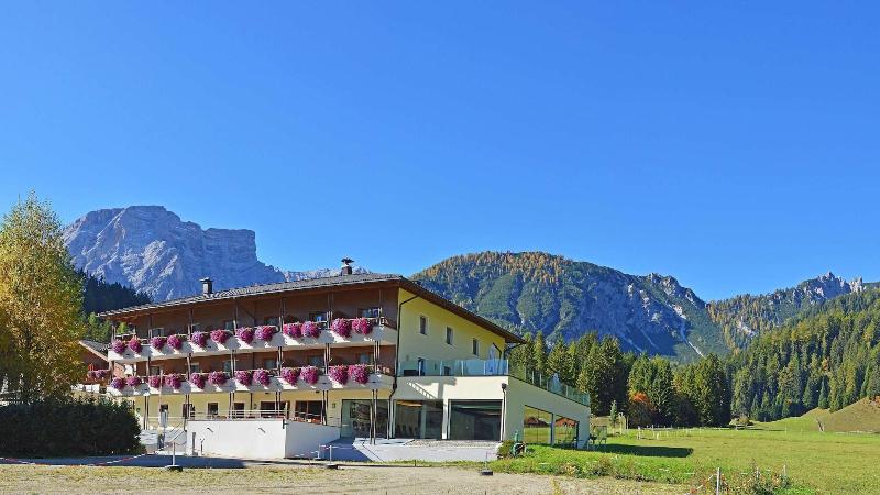 Hotel Trenker - Oda